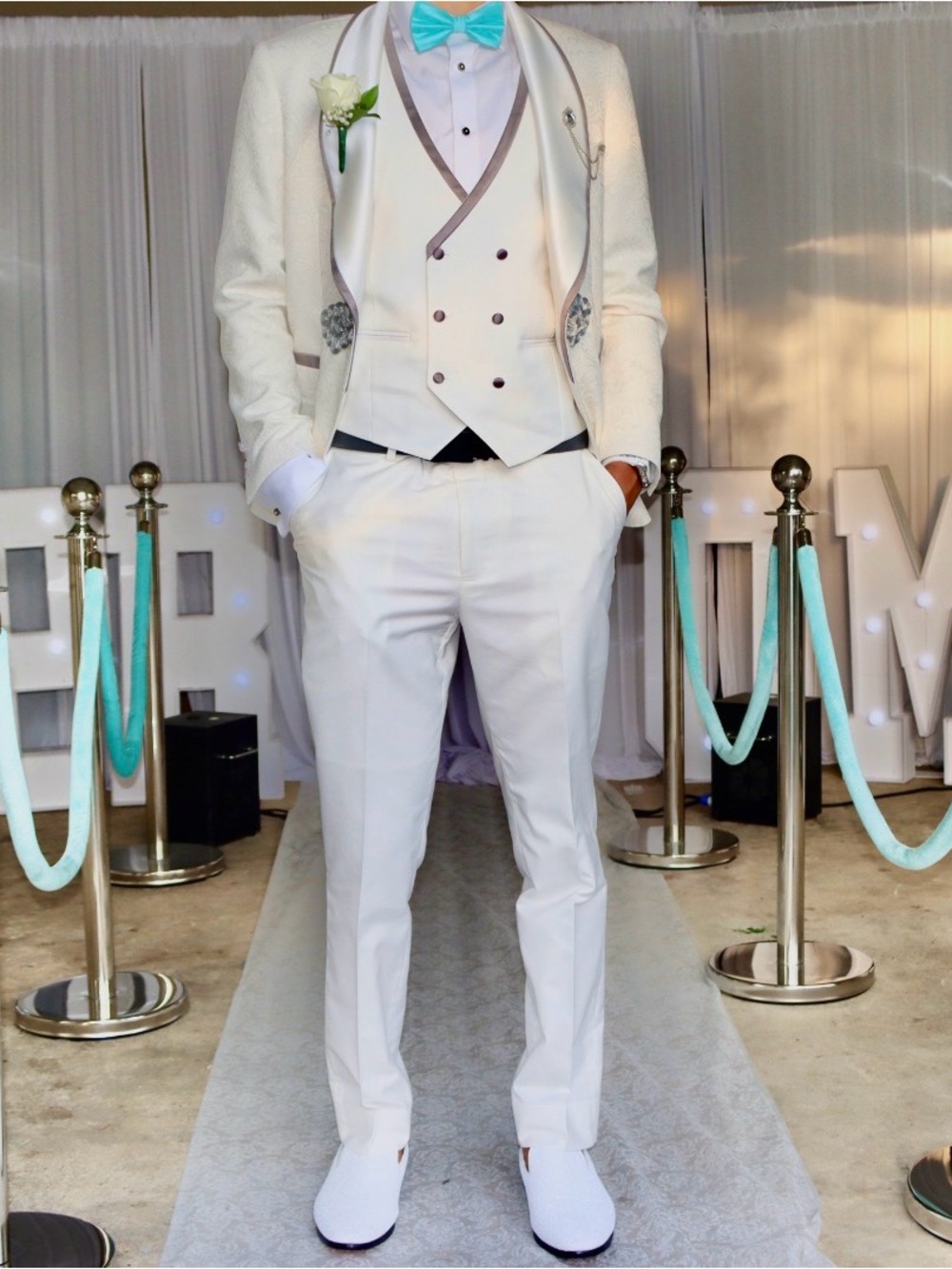 Men's White Three-Piece Wedding Suit with Ivory Vest